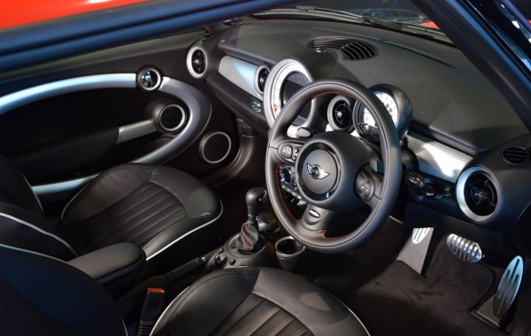 MINI Cooper S JCW Package Limited Edition (2)